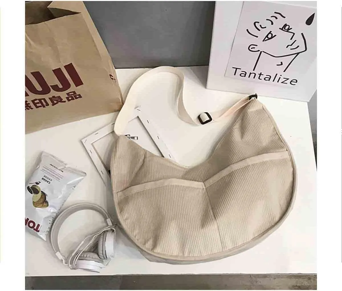 BXCNCKD Large capacity corduroy messenger bag Women's fashion solid color shoulder bag Women's retro messenger bag (white)