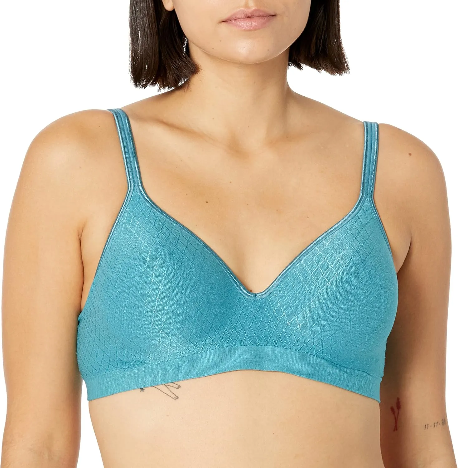 Hanes Women's Perfect Coverage Wireless Stretch Convertible T-Shirt Bra (Retired Colors)