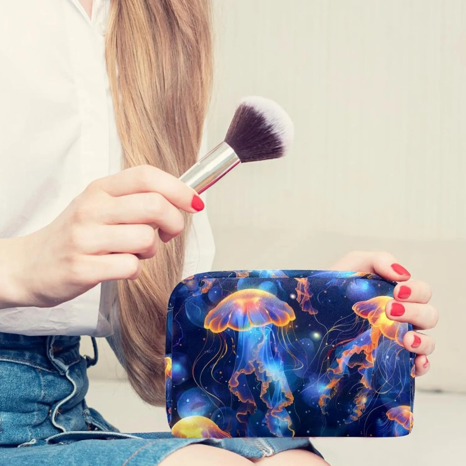 Jellyfish Swimming Undersea Cosmetic Makeup Bags, Small Travel Zipper Pouch Portable Toiletry Bag Makeup Organizer for Women Teen Girls
