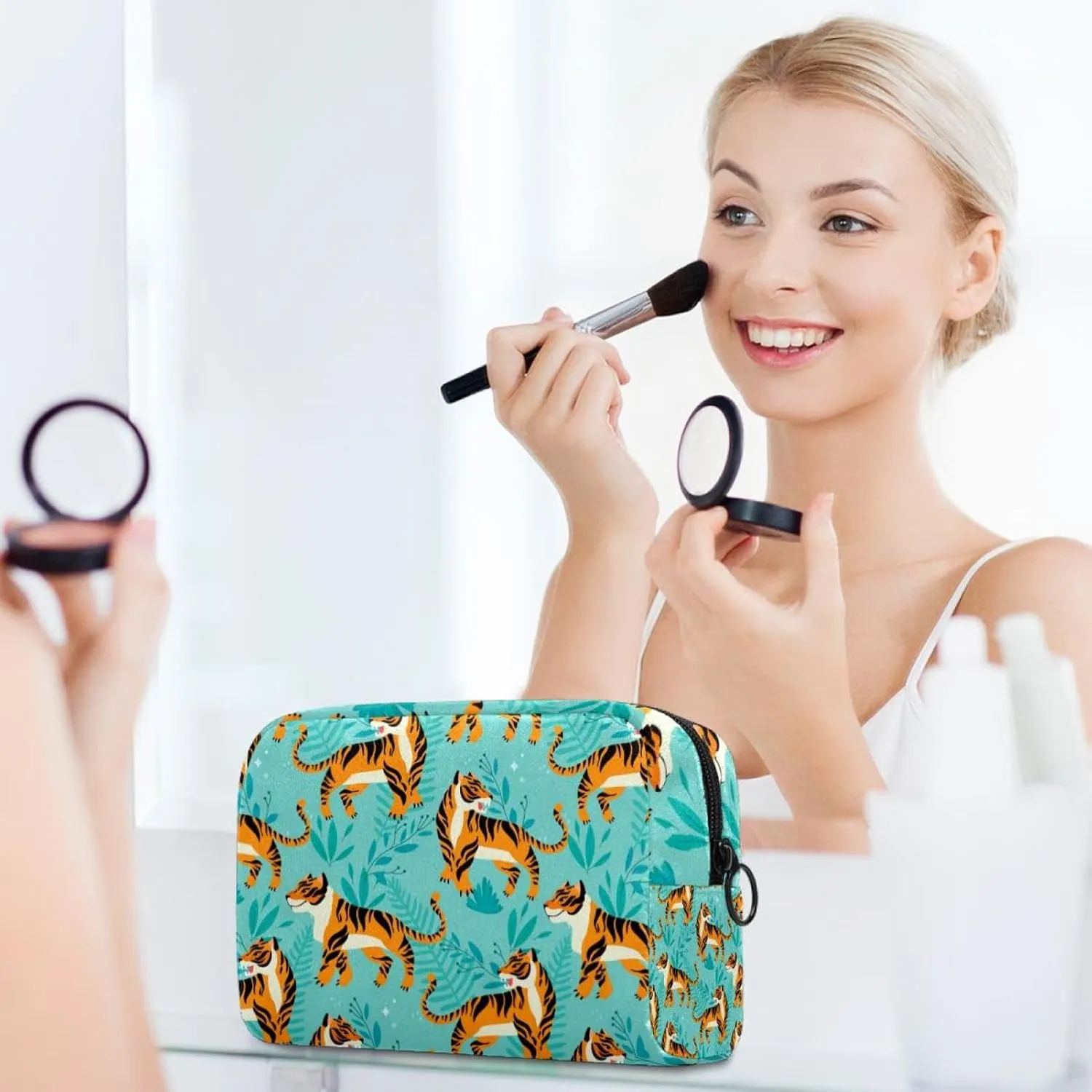 Makeup Organizer Bag, Tiger Pattern Animal Blue Green Leaves Pencil Case Cosmetic Storage Bag Portable Toiletry Pouch for Women, Men, Traveling, School