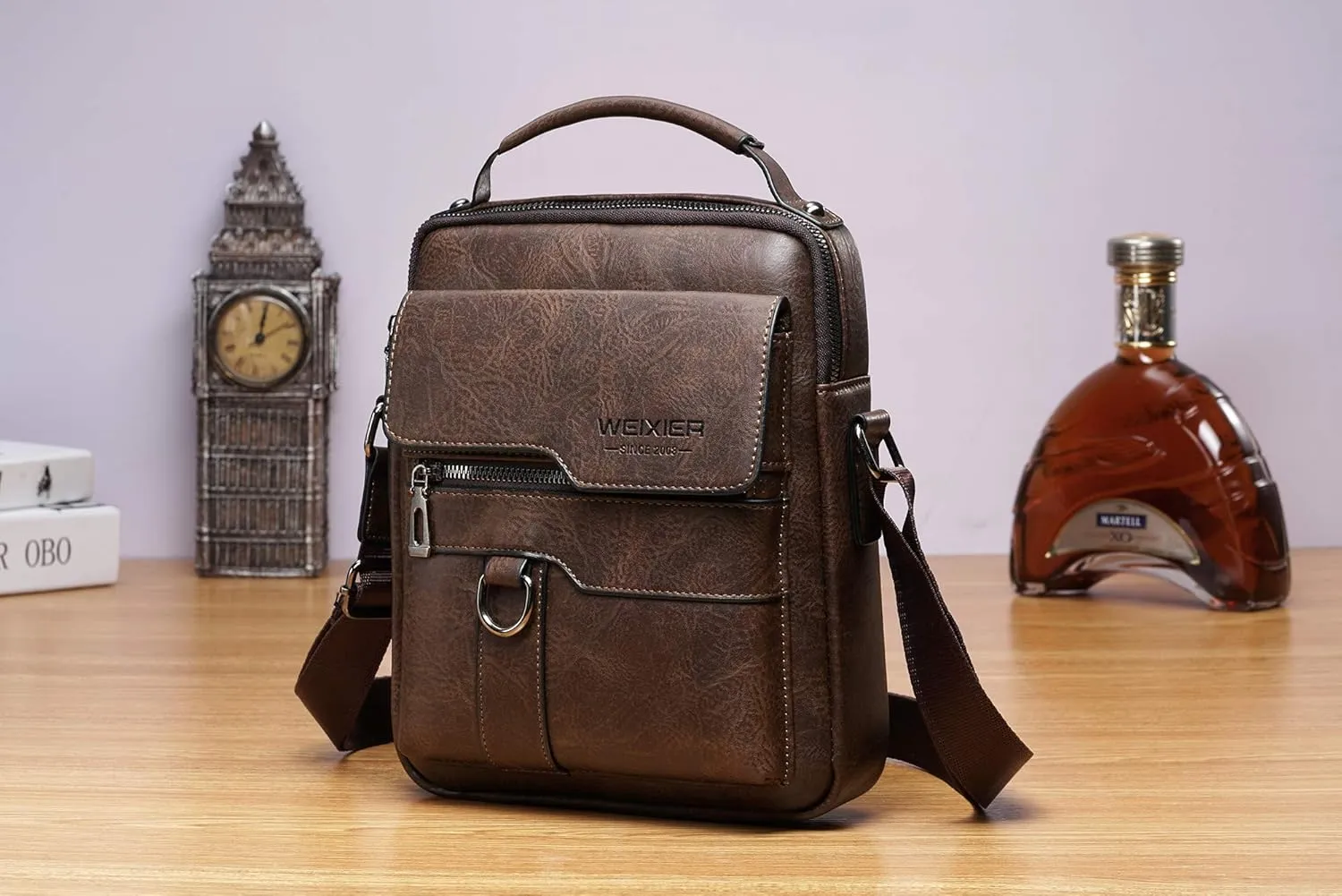 Men's Retro Leather Shoulder Bag - Stylish and Practical Messenger Bag with Multiple Compartments