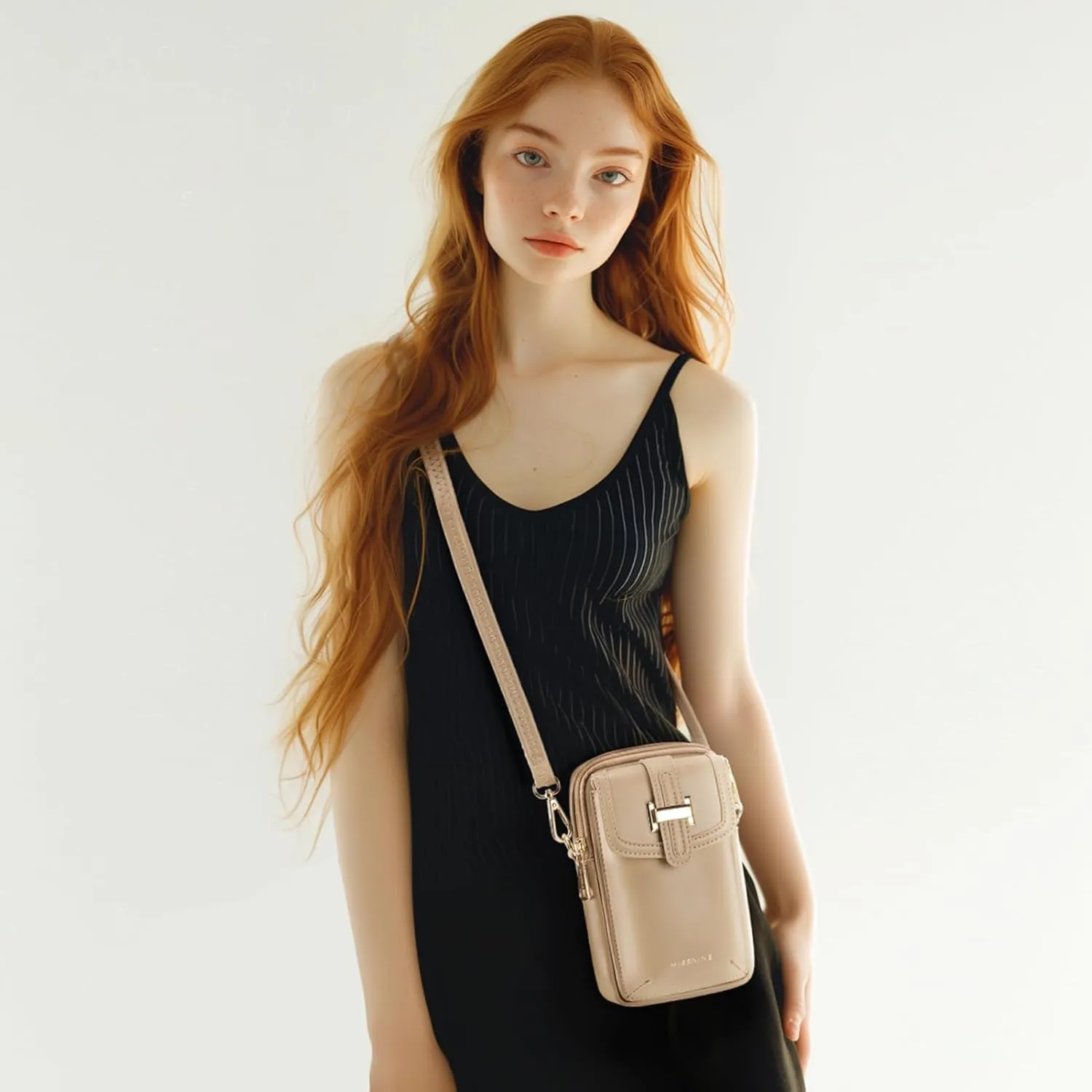Missnine Small Crossbody Bags for Women Vegan Leather Cell Phone Purses Trendy RFID Wallet Purses with Adjustable Strap