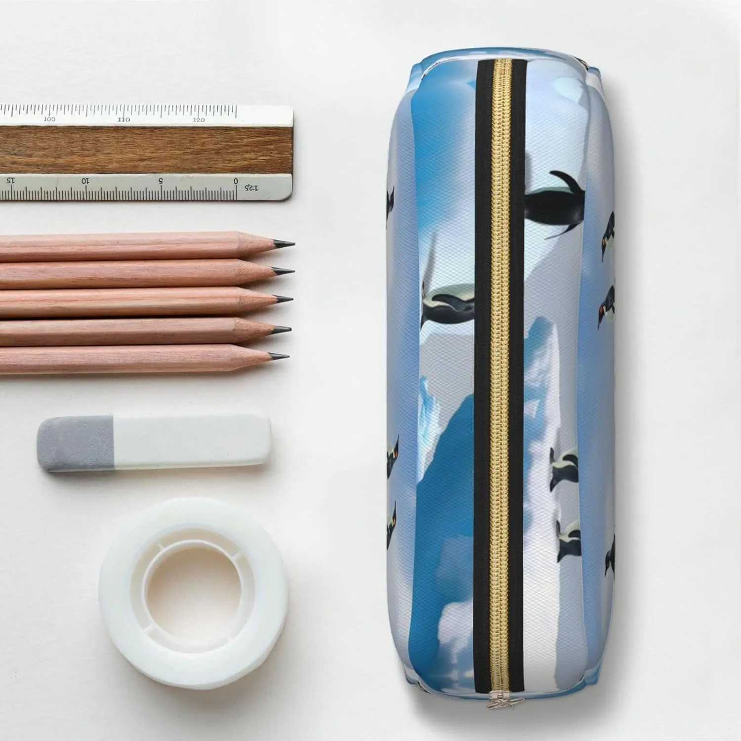 Penguins On The Iceberg Makeup Bag for Women Men Pencil Pouch Travel Small Cosmetic Bag Zippered Toiletry Bags Aesthetic Pen Bags Trendy Storage Bags Leather Coin Pouch Purse
