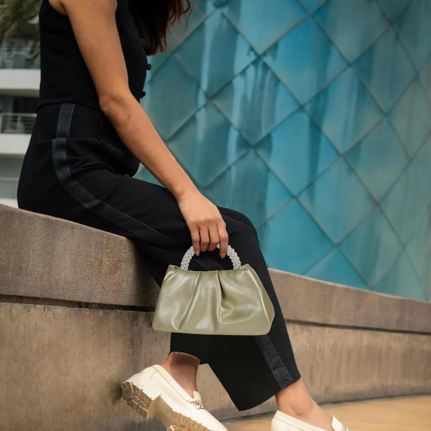 Pleated Clutch Purses for Women Soft Leather Evening Bag Pearl Handbags for Wedding Bridal Party Prom