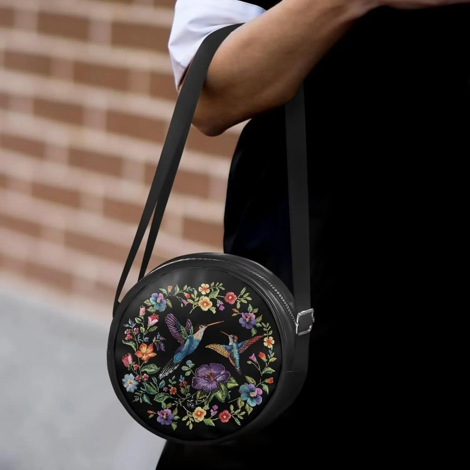 Round Clutch Purses for Women, Leather Shoulder Crossbody Circle Purse Wallet with Adjustable Strap
