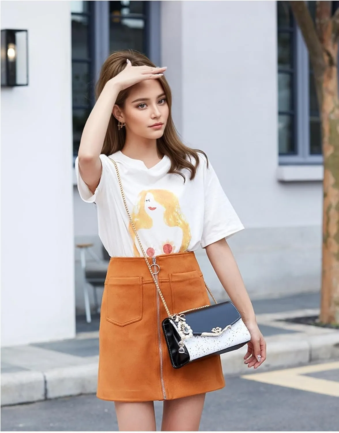 Small Retro Classic Messenger Bag for Women - Shoulder, Crossbody, Clutch Purse - Fashion Simple and Versatile