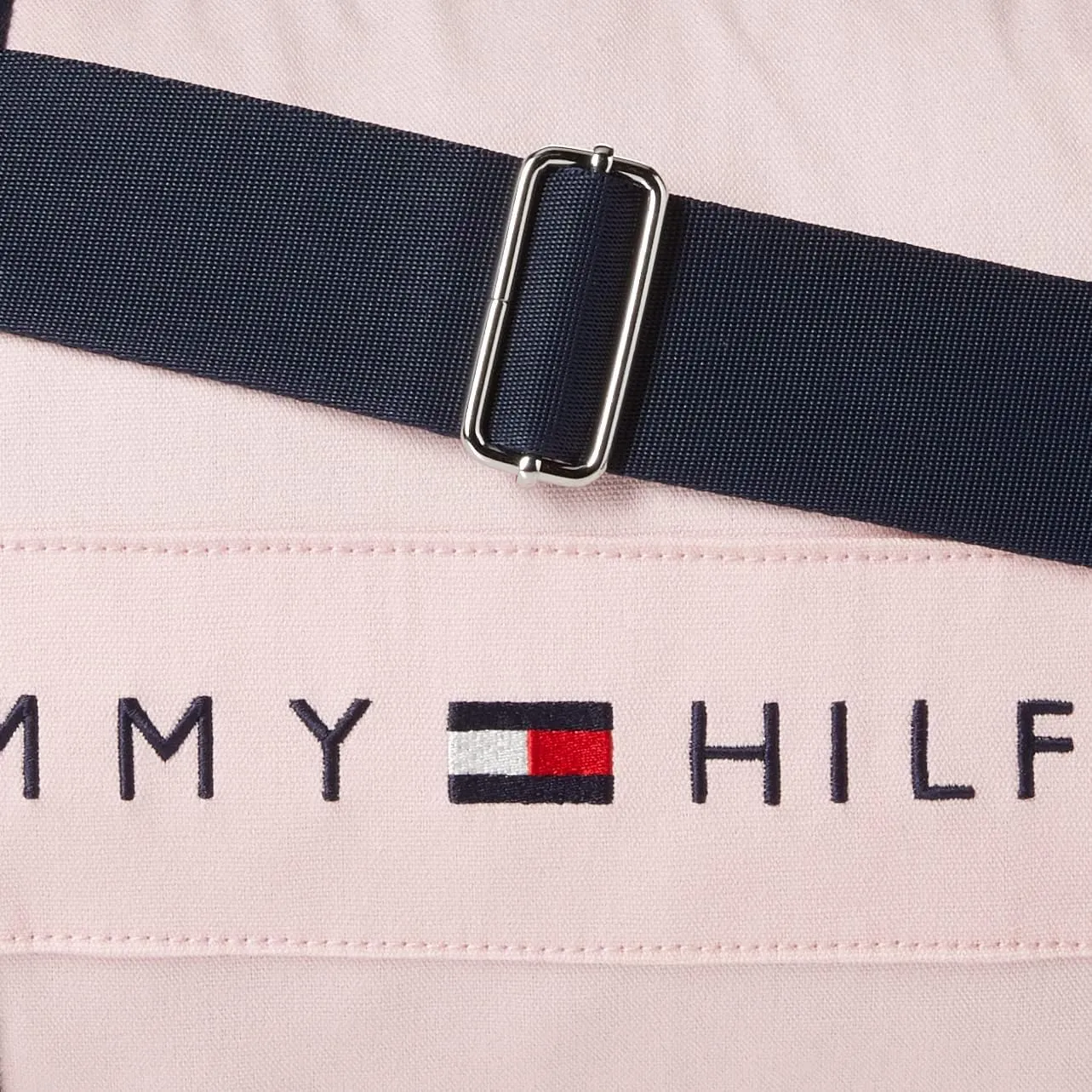Tommy Hilfiger Men's Jackson Duffle Bag