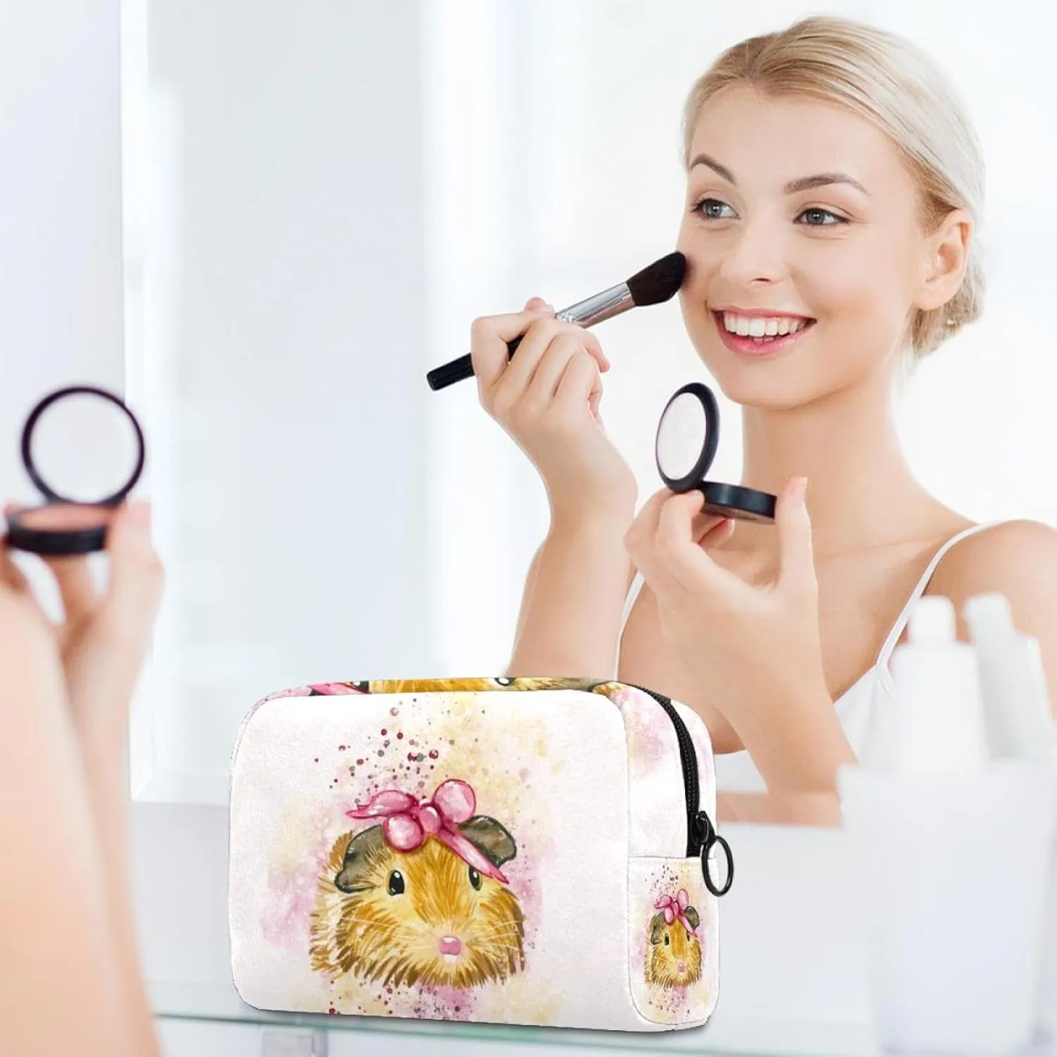 Travel Makeup Bag for Women, Lovely Watercolor Guinea Pig Travel Cosmetic Bag Pencil Case Portable Makeup Pouch Toiletry Bag for Girls