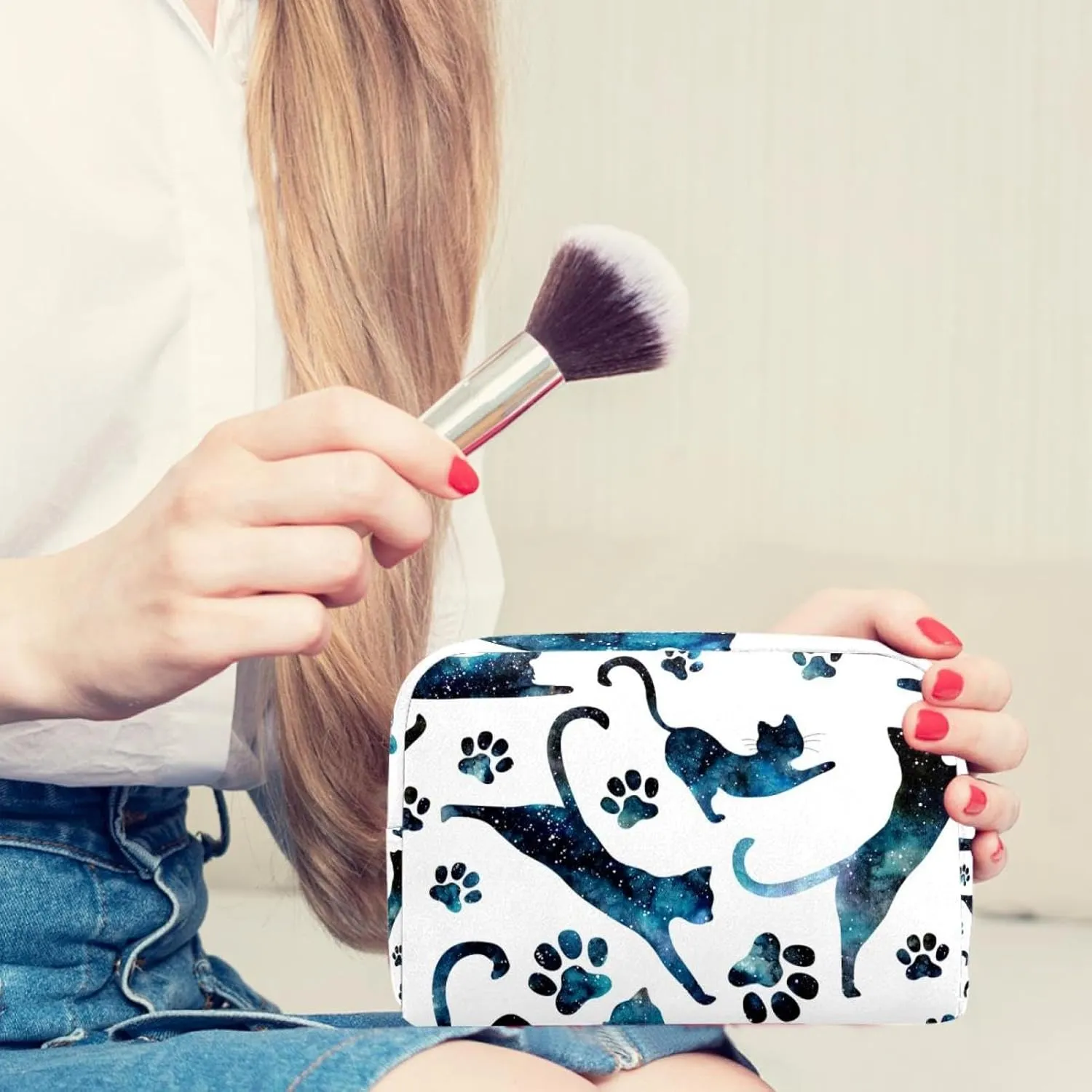 Travel Makeup Bag for Women, Starry Sky Galaxy Cats Travel Cosmetic Bag Pencil Case Portable Makeup Pouch Toiletry Bag for Girls