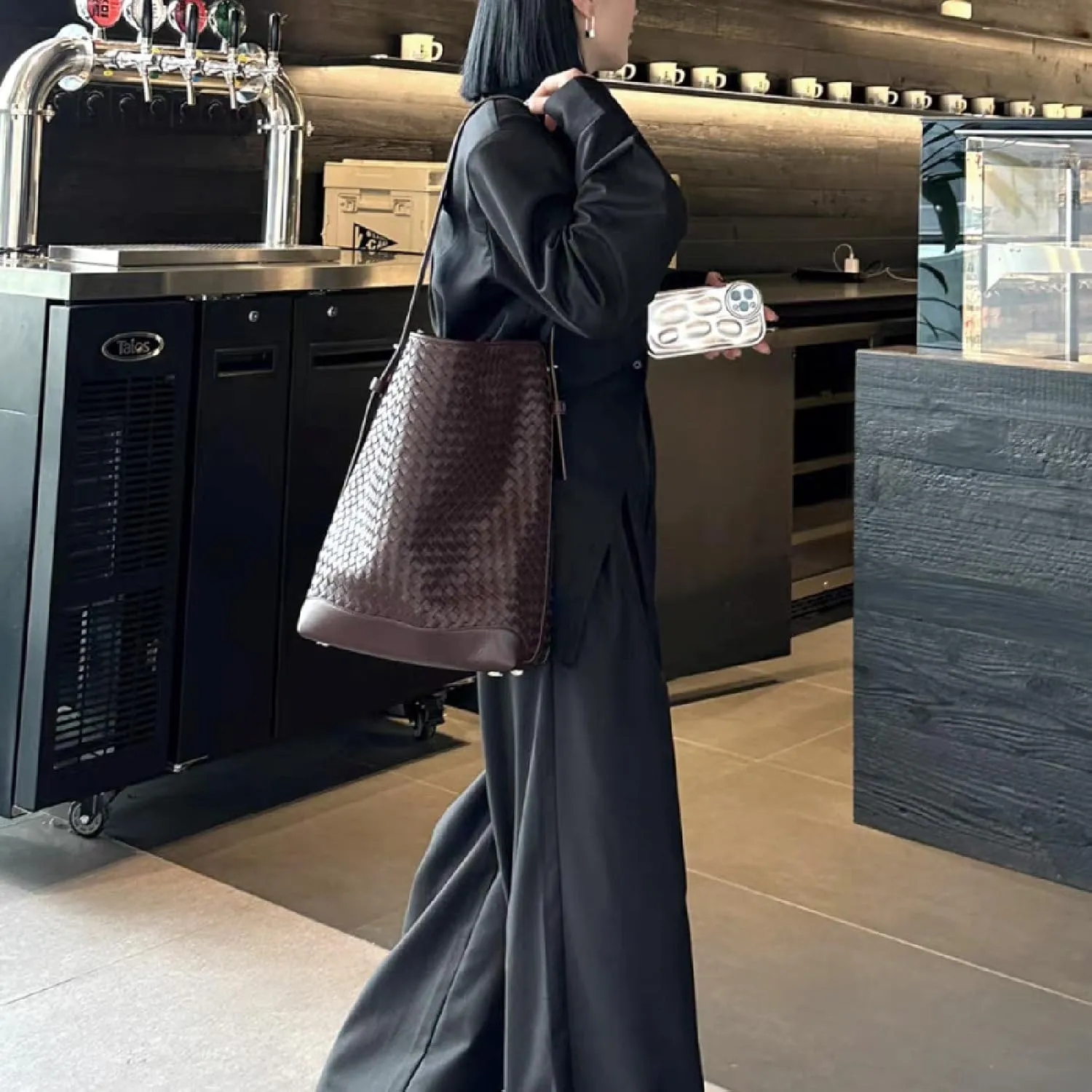 Woven Tote Bag For Women, Fashion Crossbody Shoulder Bag, Casual Top-handle Handbags, and Travel Purses Phone Bag
